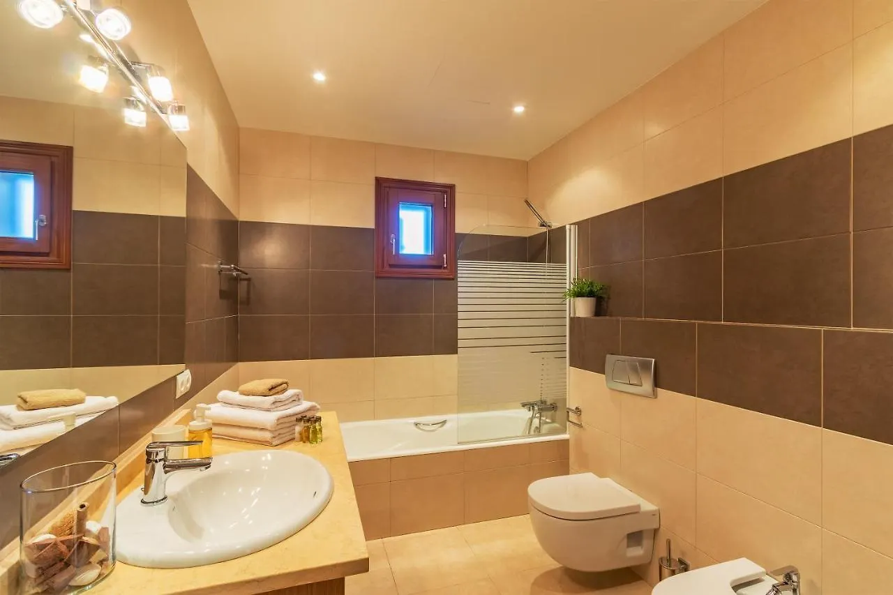 Villa Beatrice 센세예스 0*,  스페인